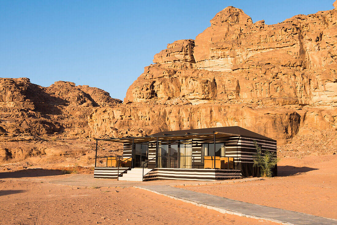 "Suncity Camp" in the désert of Wadi Rum, UNESCO World Heritage site, Jordan, Near East, Southern Levant, West Asia