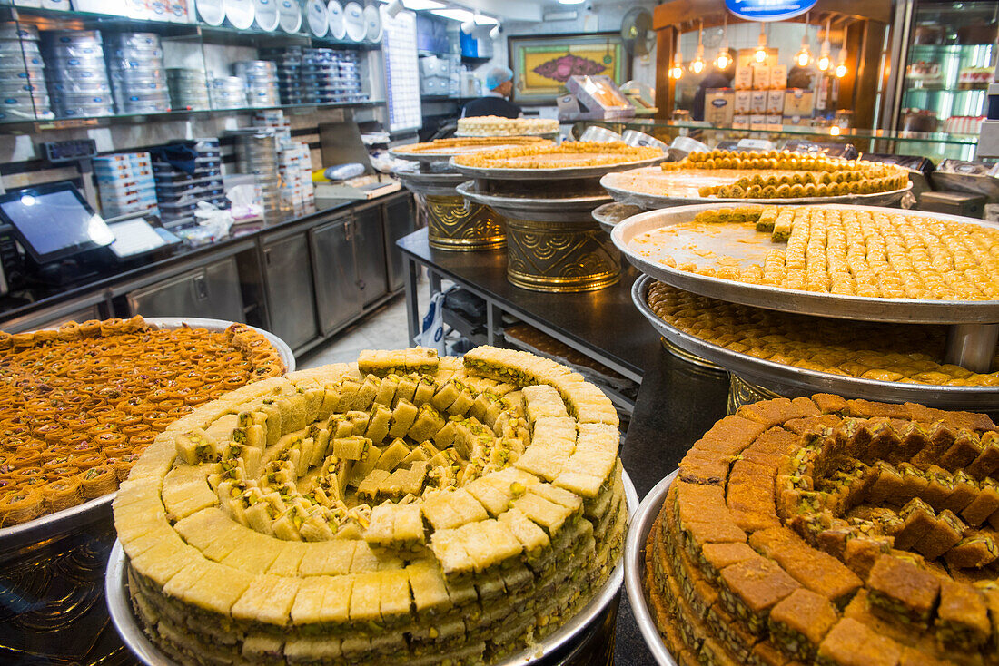 Arabische Desserts, Amman, Jordanien, Naher Osten, südliche Levante, Westasien