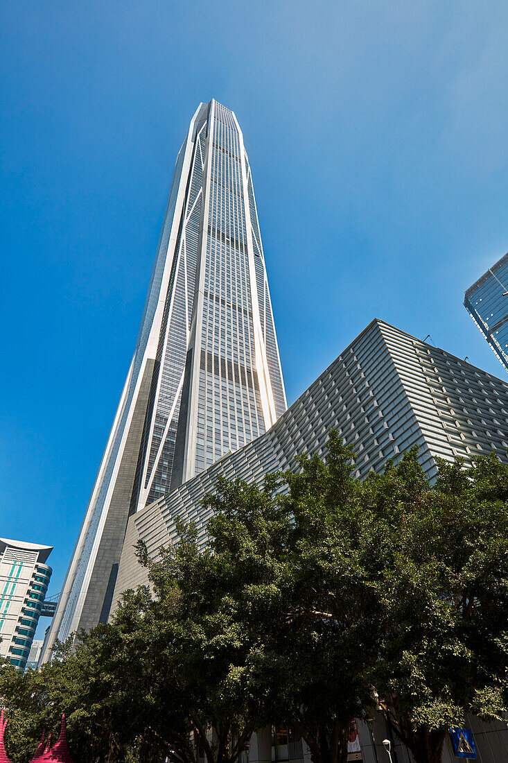  Ping An International Finance Centre, ein 599 Meter hoher Wolkenkratzer im zentralen Geschäftsviertel Futian. Shenzhen, Provinz Guangdong, China. 