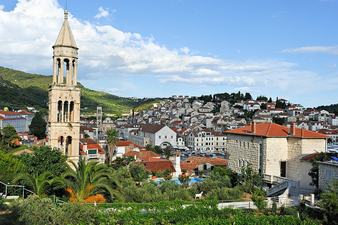 Glockenturm der ehemaligen Kirche St. Marka, Stadt Hvar, Insel Hvar, Dalmatien, Kroatien, Südosteuropa