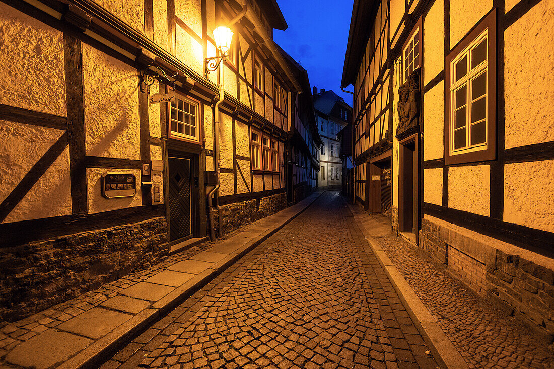  City center, half-timbering, street, blue hour, Middle Ages, Wenigerode, Harz, Saxony-Anhalt, Germany, Europe 