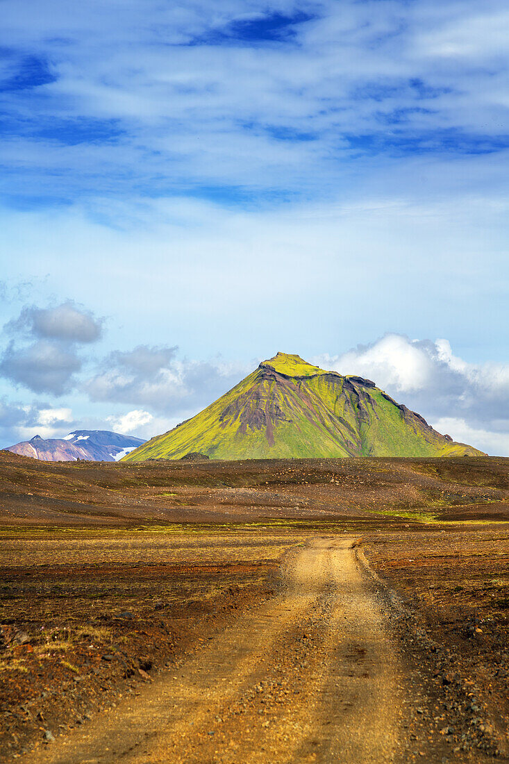 Gipfel, Pyramide, Hochland, Wüste, Vulkanlandschaft, Karg, Berge, Landmannalaugar, Island, Europa