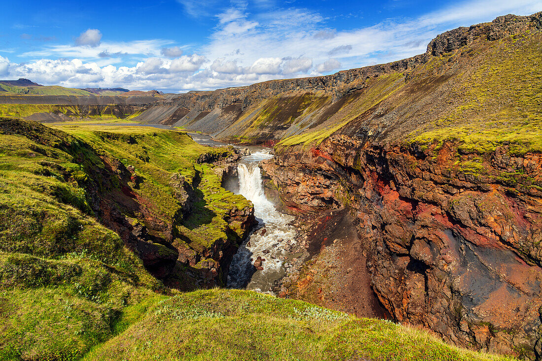  waterfall, valley, gorge, highland, volcanic landscape, mountains, Iceland, Europe 