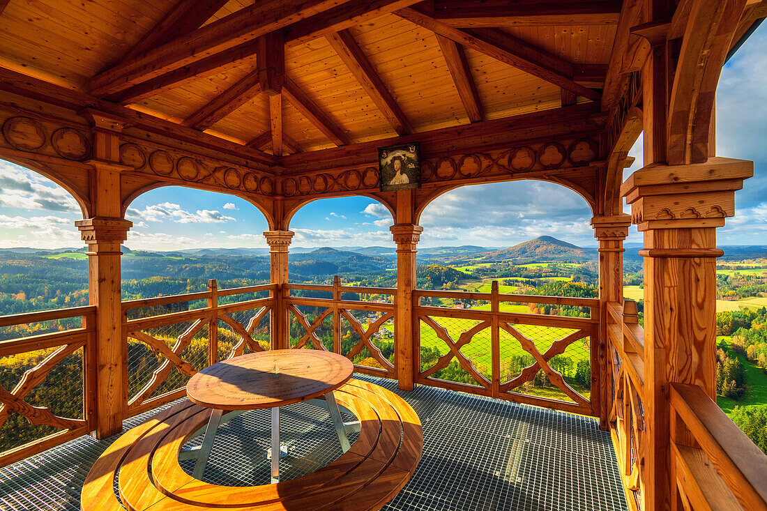 Pavillion, Goldene Stunde, Berge, Wald, Aussichtspunkt, Böhmische Schweiz, Jetřichovice, Tschechien, Europa