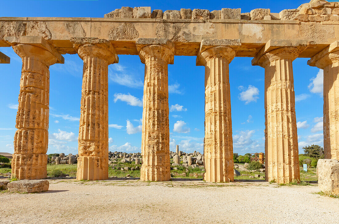  Tempel der Hera oder Tempel E, Archäologischer Park Selinunte, Selinunte, Bezirk Trapani, Sizilien, Italien 