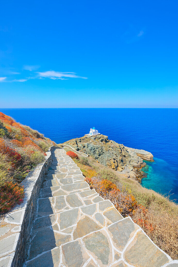  Kirche der Sieben Märtyrer, Kastro, Insel Sifnos, Kykladen, Griechenland 