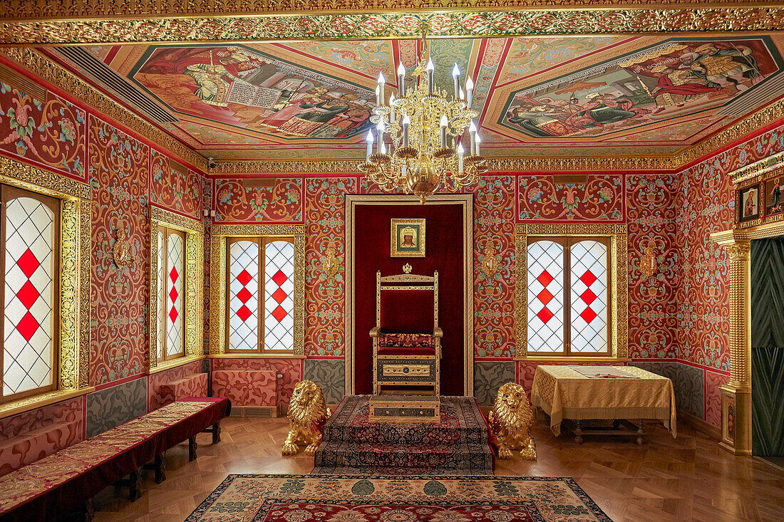 Interior view of the Tsar's throne room in the Wooden Palace of Tsar Alexei Mikhailovich. Kolomenskoye Museum Reserve, Moscow, Russia.