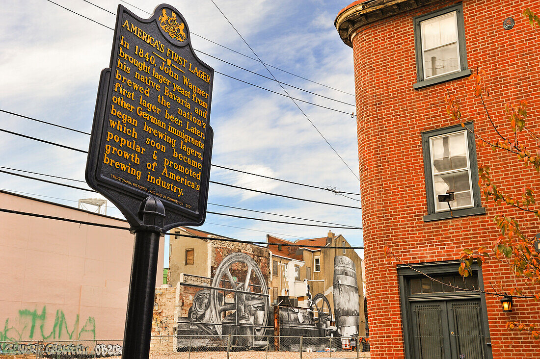 Hinweis zur Erinnerung an die erste Lagerbierbrauerei Amerikas, Poplar Street, Northern Liberties, Philadelphia, Pennsylvania, USA