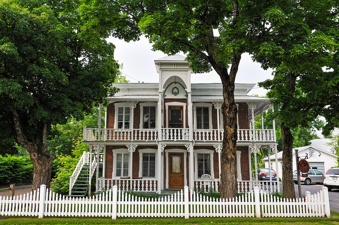 Haus in Baie Saint-Paul, Charlevoix County, Provinz Quebec, Kanada, Nordamerika