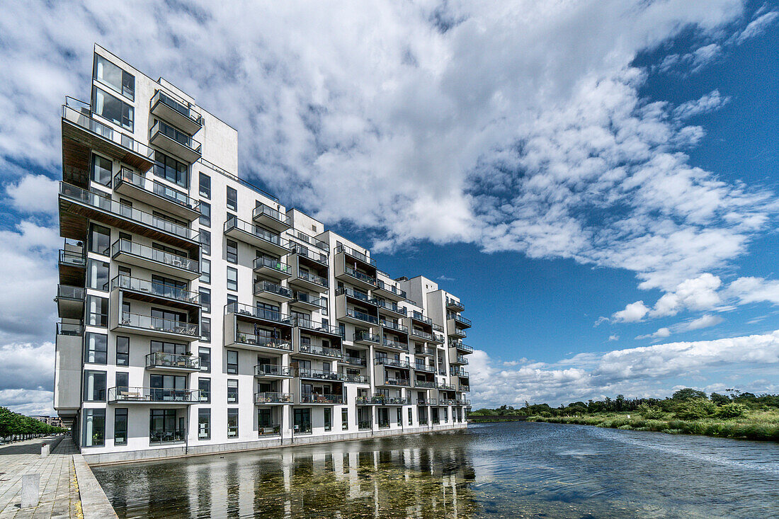 Moderne dänische Architektur, Staevnen appartments, Orestad, Amager, Kopenhagen, Dänemark