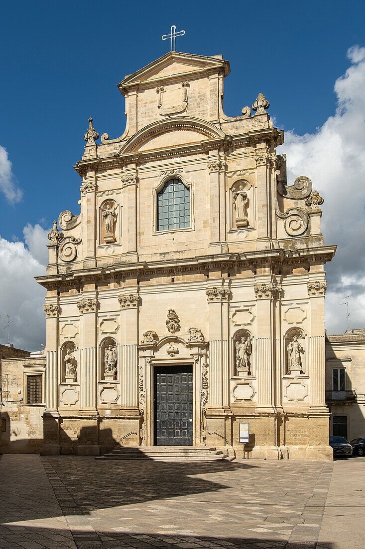  Die Kirche von Alcantarine in Lecce, Apulien, Italien. 