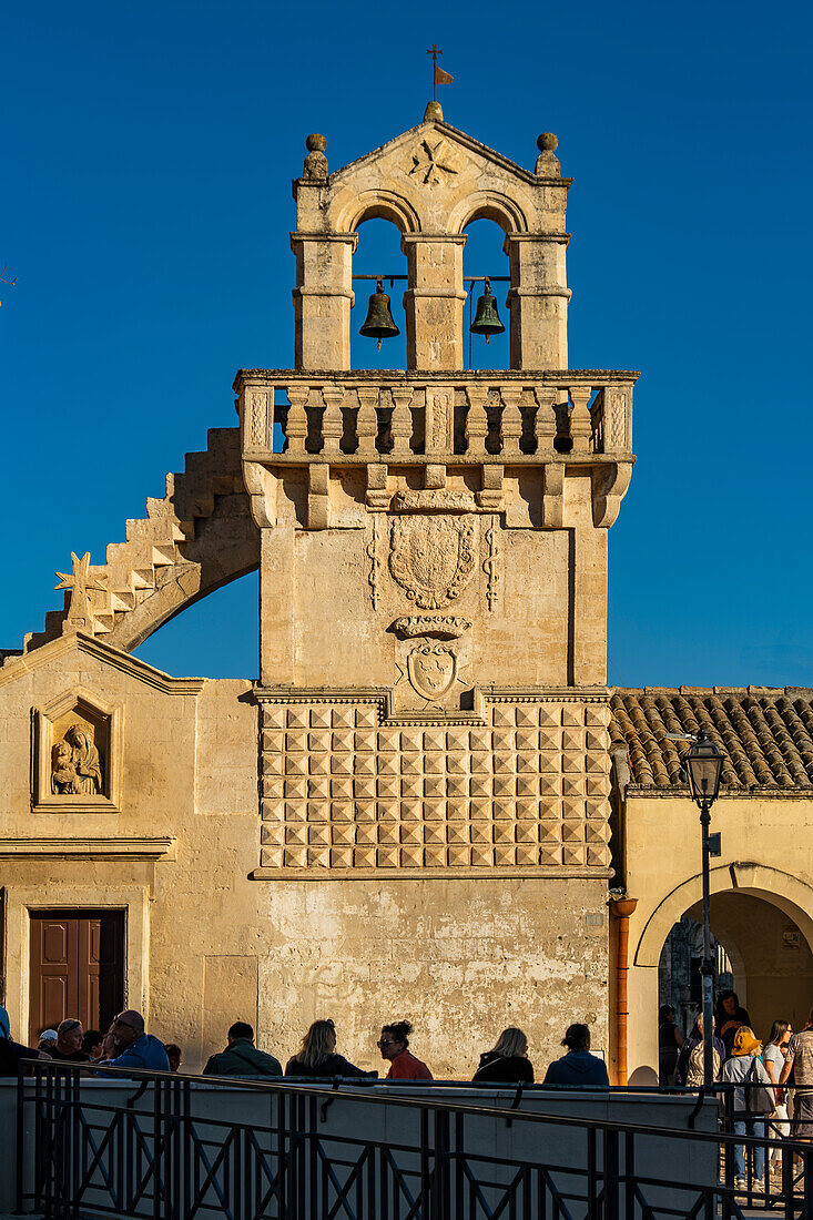 Kirche Mater Domini auf der Piazza Vittorio Veneto, Matera, Basilikata, Italien