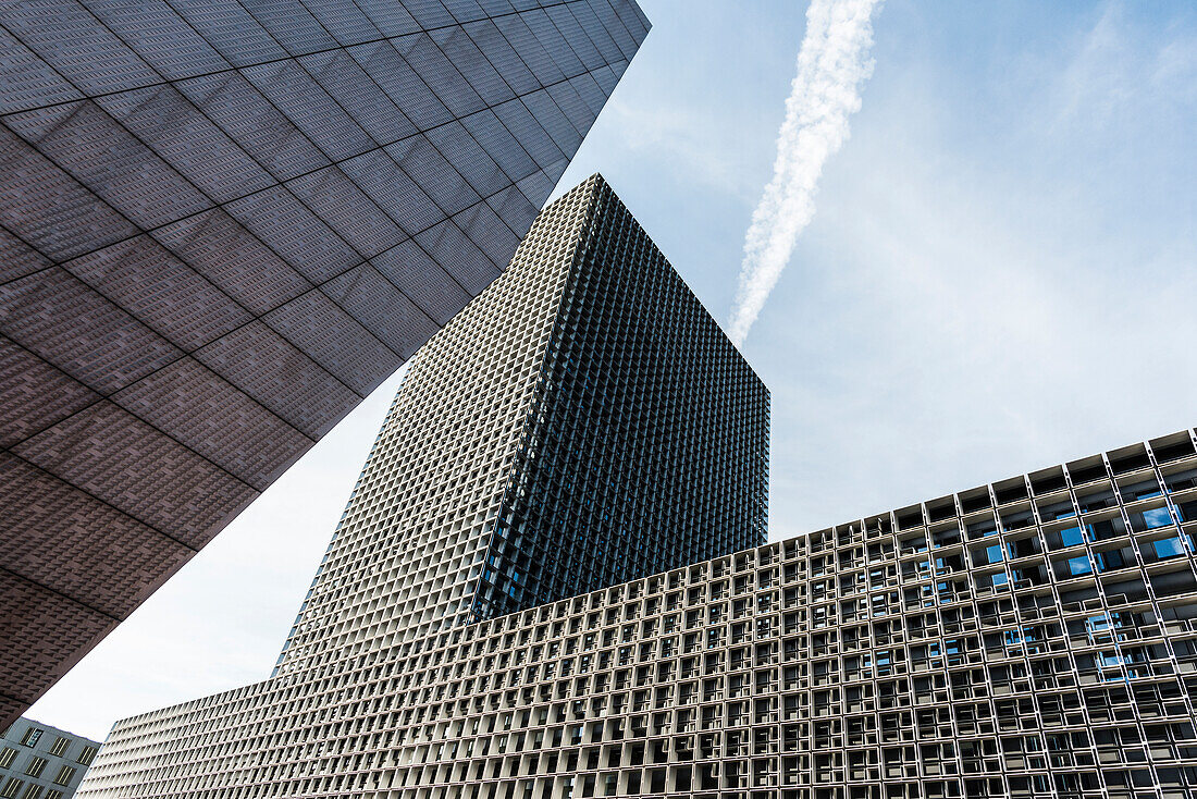  Modern architecture, University of Luxembourg, on the site of a former steelworks, Belval, Esch-sur-Alzette, Luxembourg 