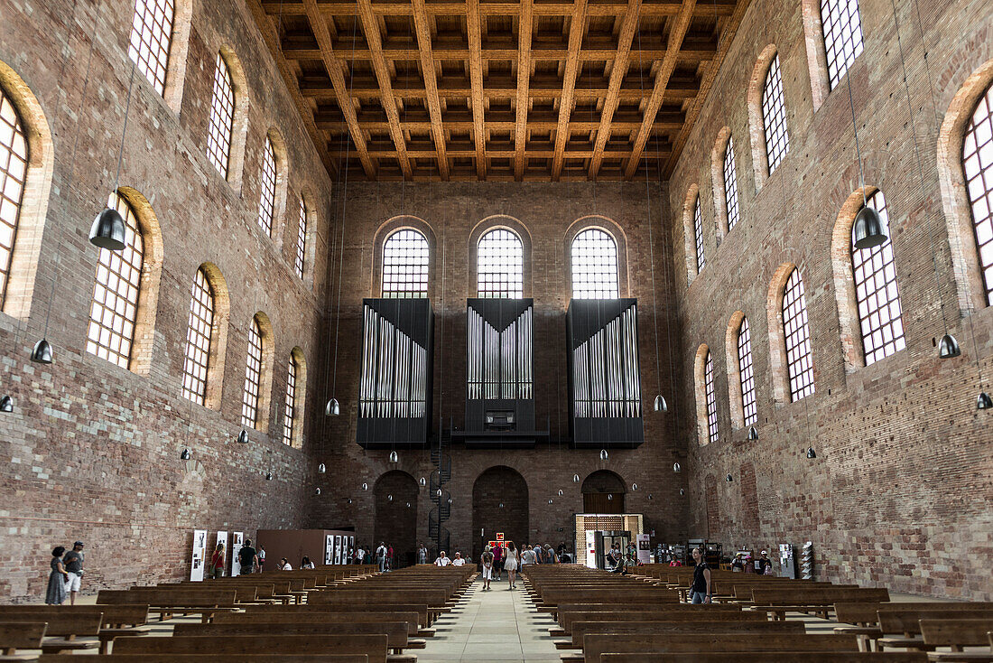  Interior view, Basilica of Constantine, UNESCO World Heritage Site, Trier, Moselle, Rhineland-Palatinate, Germany 