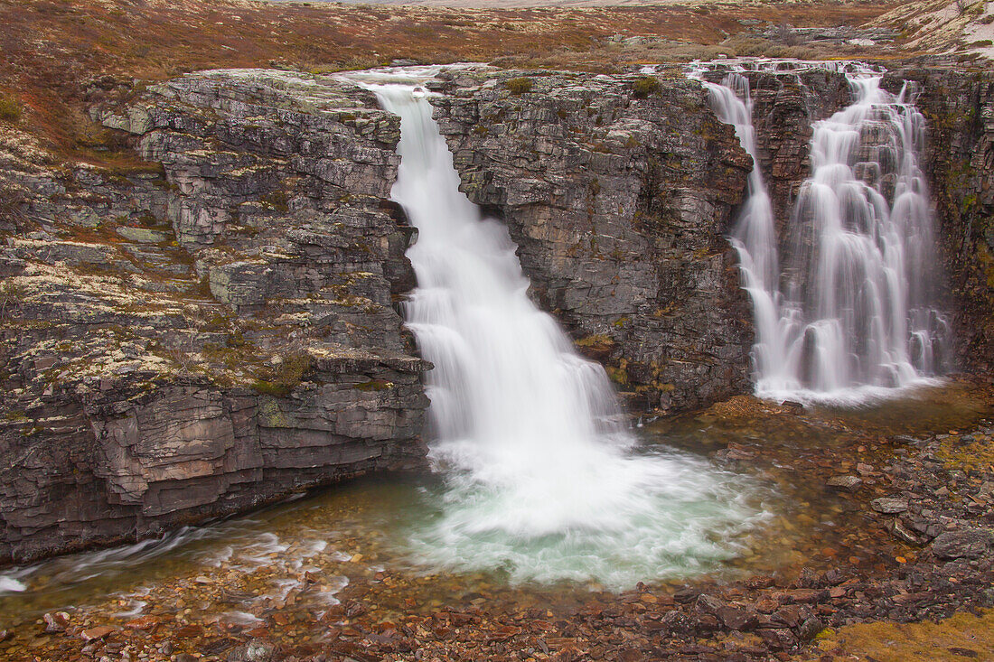  Brudesløret, waterfall, Stora Ula river, Rondane National Park, Dovre, Norway 