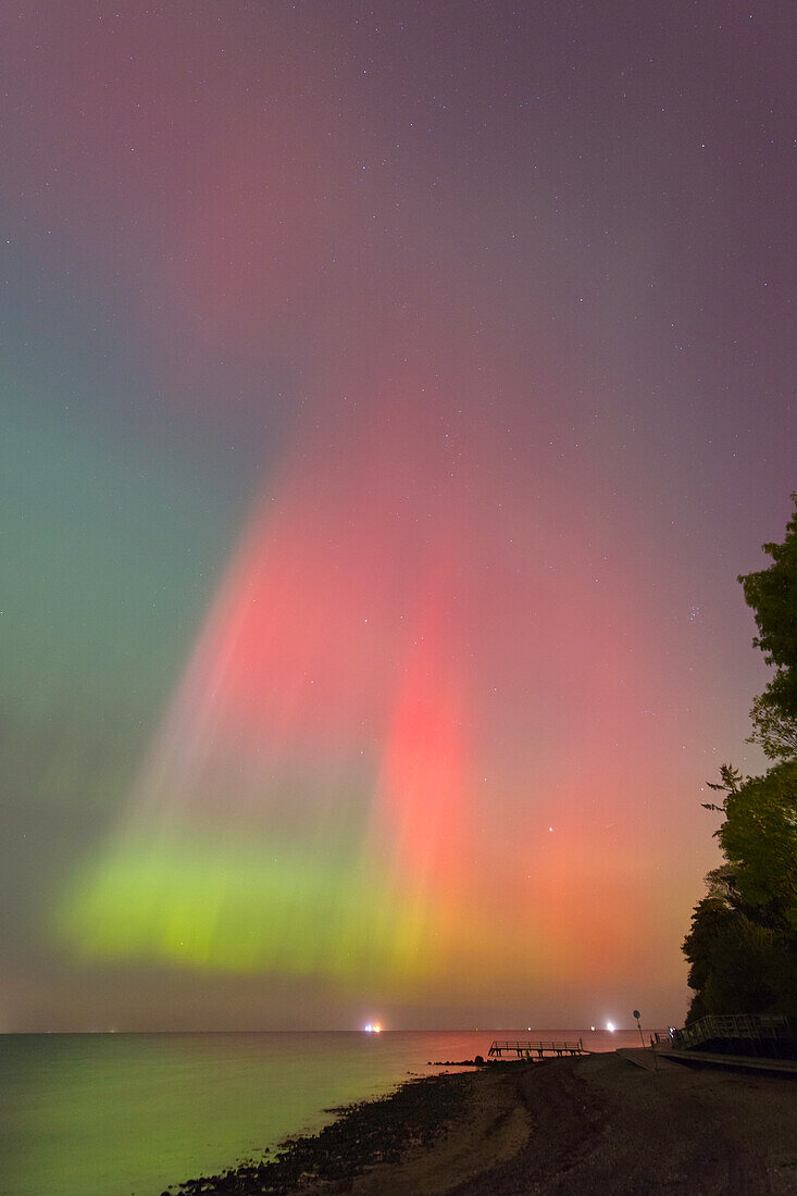  Northern lights, Aurora borealis, in the night sky over the Baltic Sea, Schleswig-Holstein, Germany 