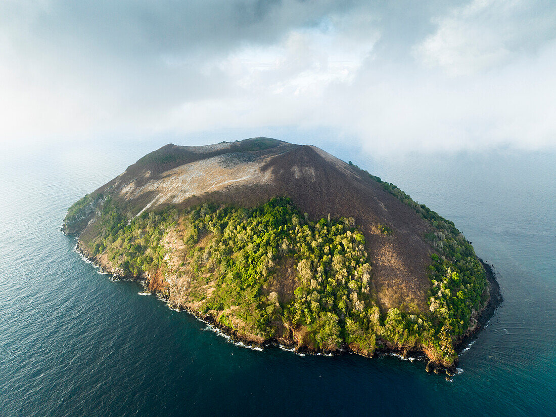 Manuk Insel, Pulau Manuk, Molukken, Banda Sea, Indonesien 