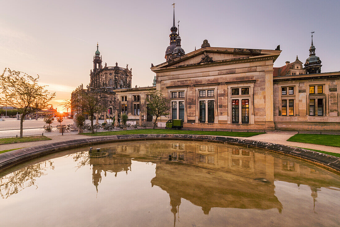 Altstädtische Hauptwache Schinkelwache, Theaterplatz, Dresden, Sachsen, Deutschland