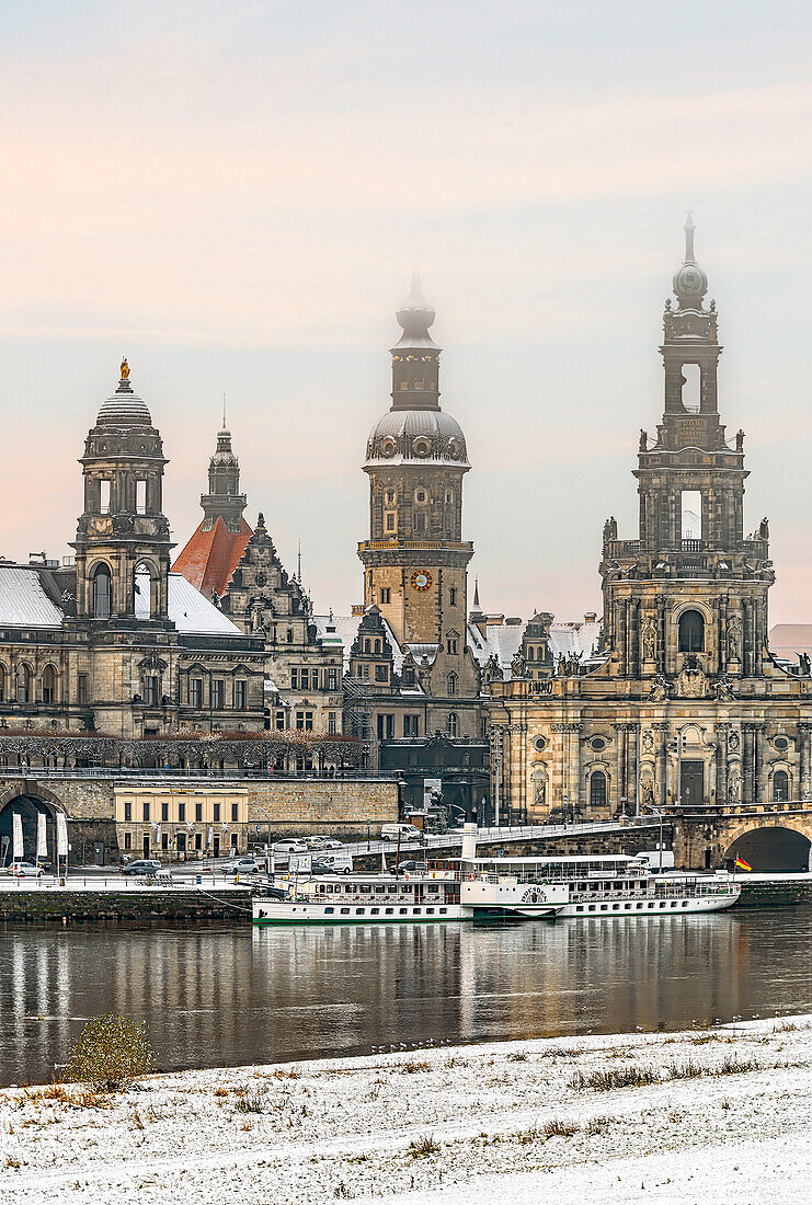  Historic skyline of Dresden in winter, Saxony, Germany 