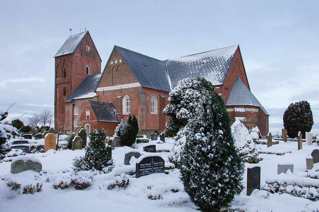 St. Laurentii-Kirche in Süderende, Insel Föhr, Nordfriesland, Schleswig-Holstein, Deutschland