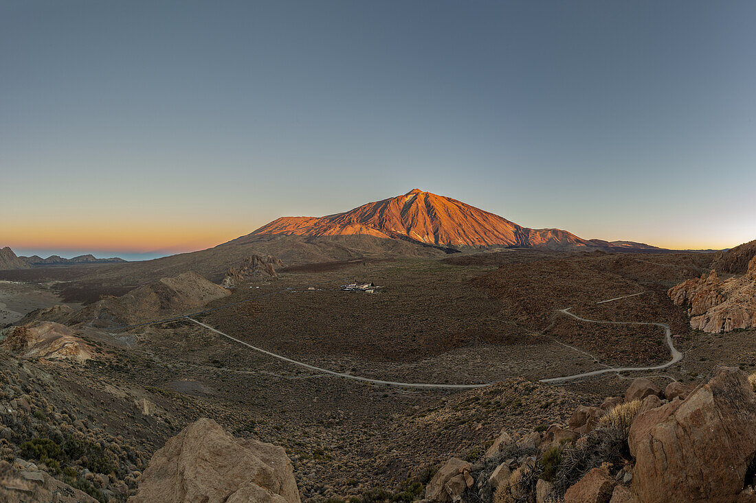  Panorama during the ascent to Alto de Guajara, 2715m, over the Teide National Park, Parque Nacional del Teide, to the Pico del Teide, 3715m, at sunrise, Tenerife, Canary Islands, Spain, Europe 