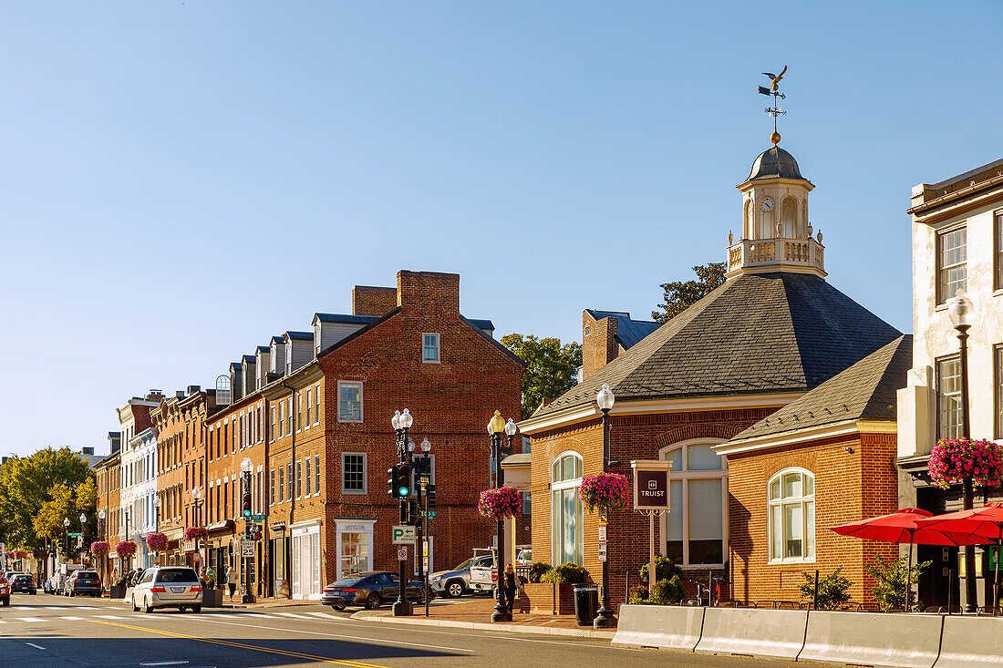  M Street NW in the Georgetown neighborhood of Washington DC, District of Columbia, USA 