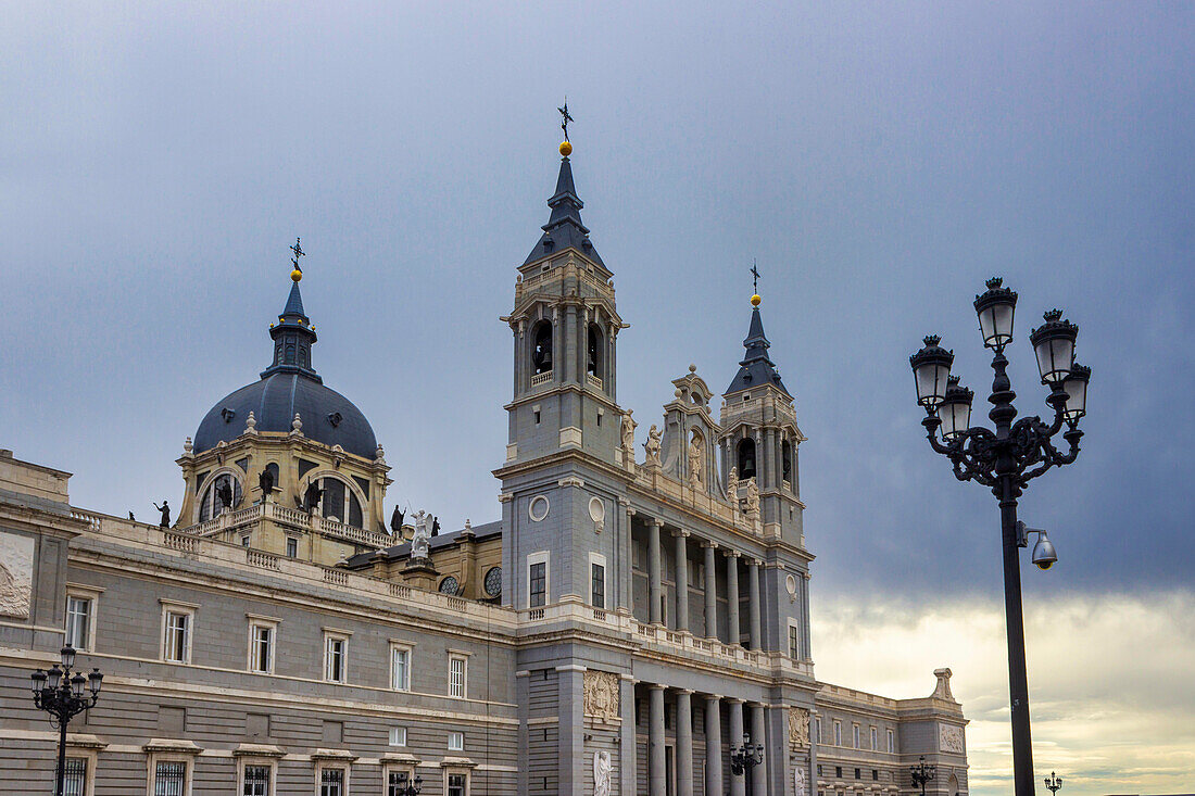 Catedral de Santa María la Real de la Almudena, Madrid, Spain, Europe