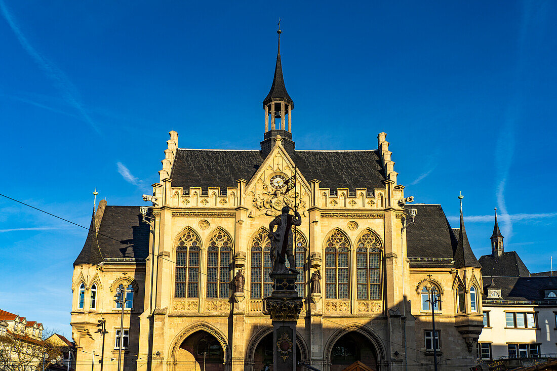 Das Erfurter Rathaus am Fischmarkt in Erfurt, Thüringen, Deutschland 