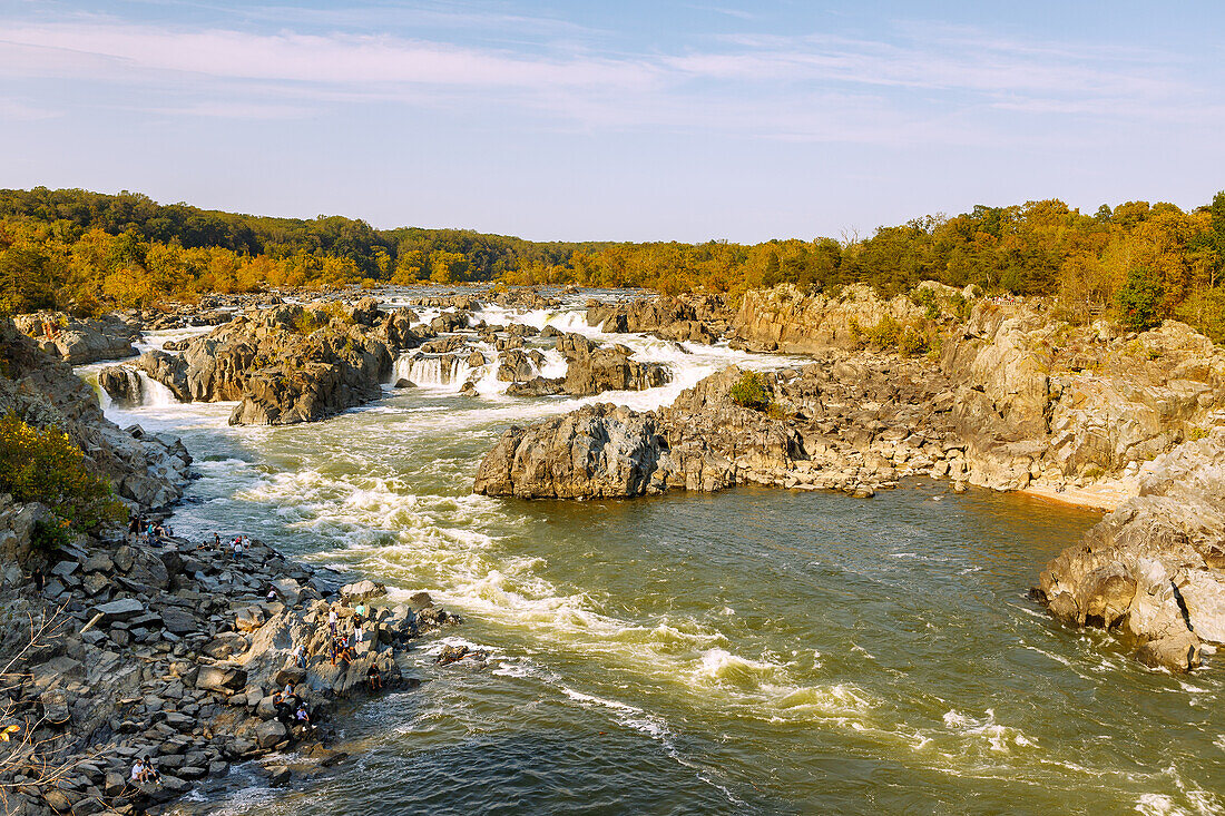  Great Falls (Potomac River) in Great Falls Park, Fairfax County, Virginia, USA 