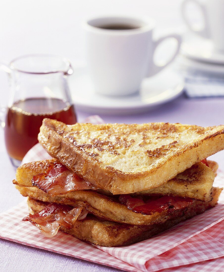 French toast with bacon and maple syrup