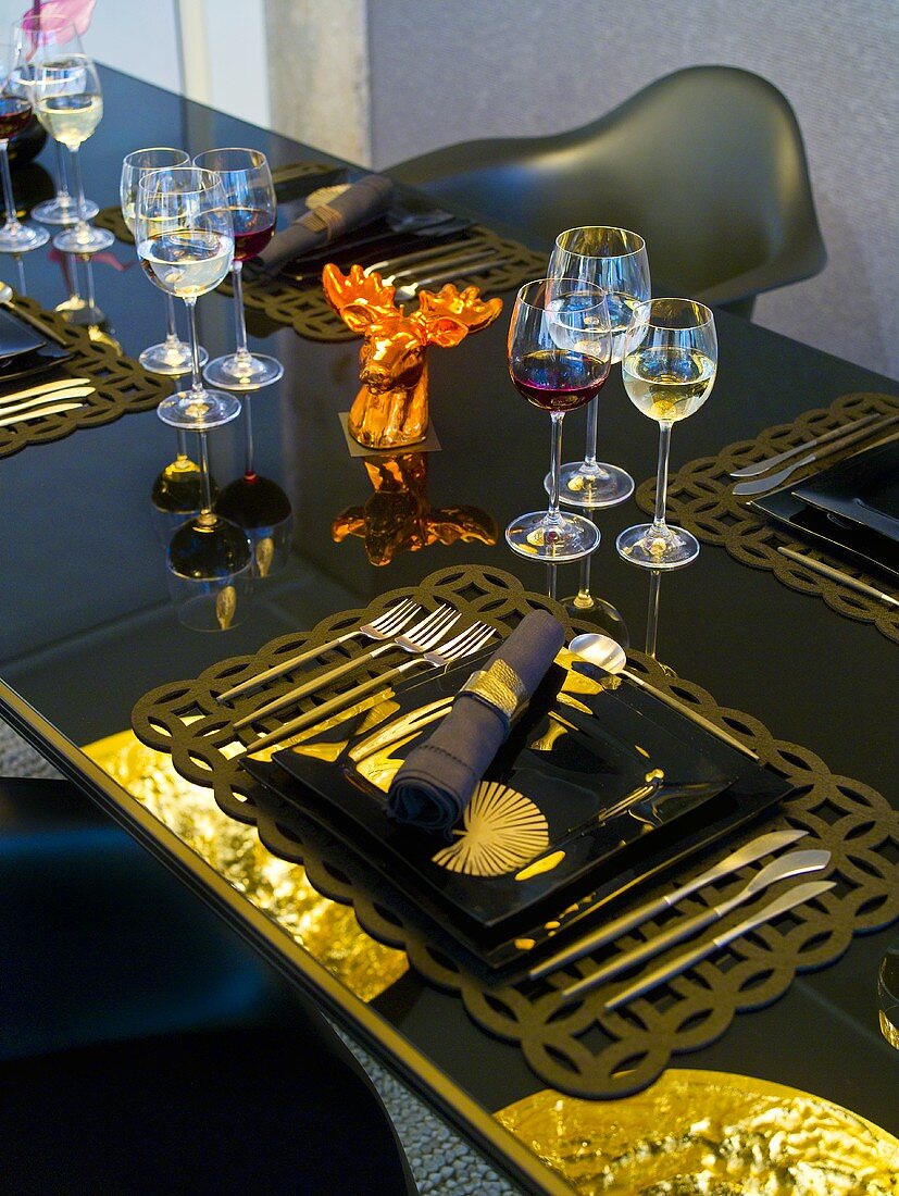 Table laid in Asian style