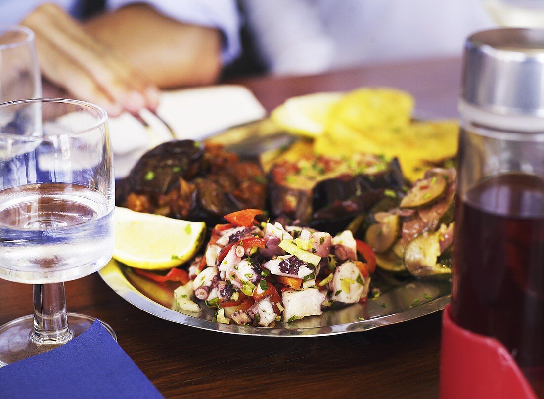 Antipasto siciliano (Vorspeisenplatte, Italien)