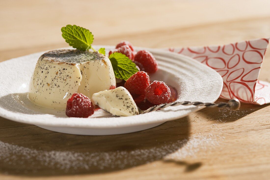 Panna cotta with raspberries