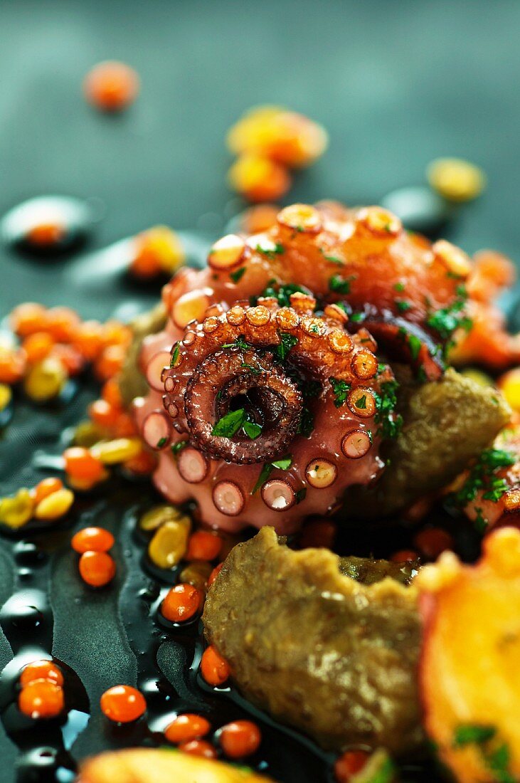 Fried octopus with lentils