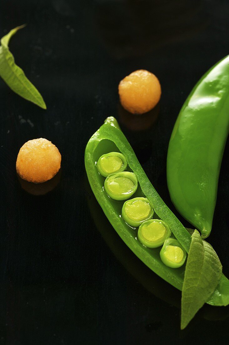 Pea pods with melon balls
