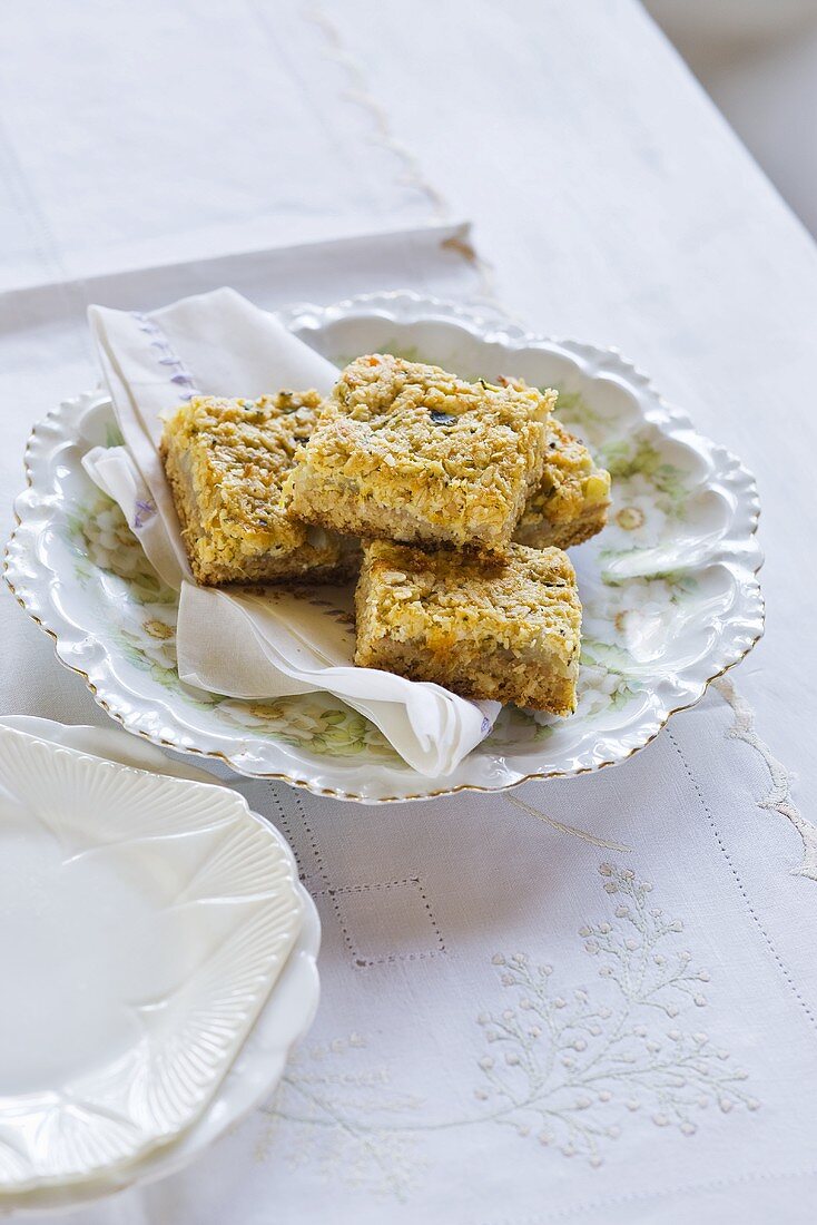 Müslischnitten mit Trockenfrüchten