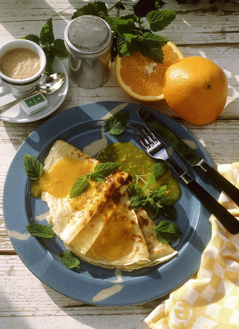 Crepe Suzette mit Orangenlikör