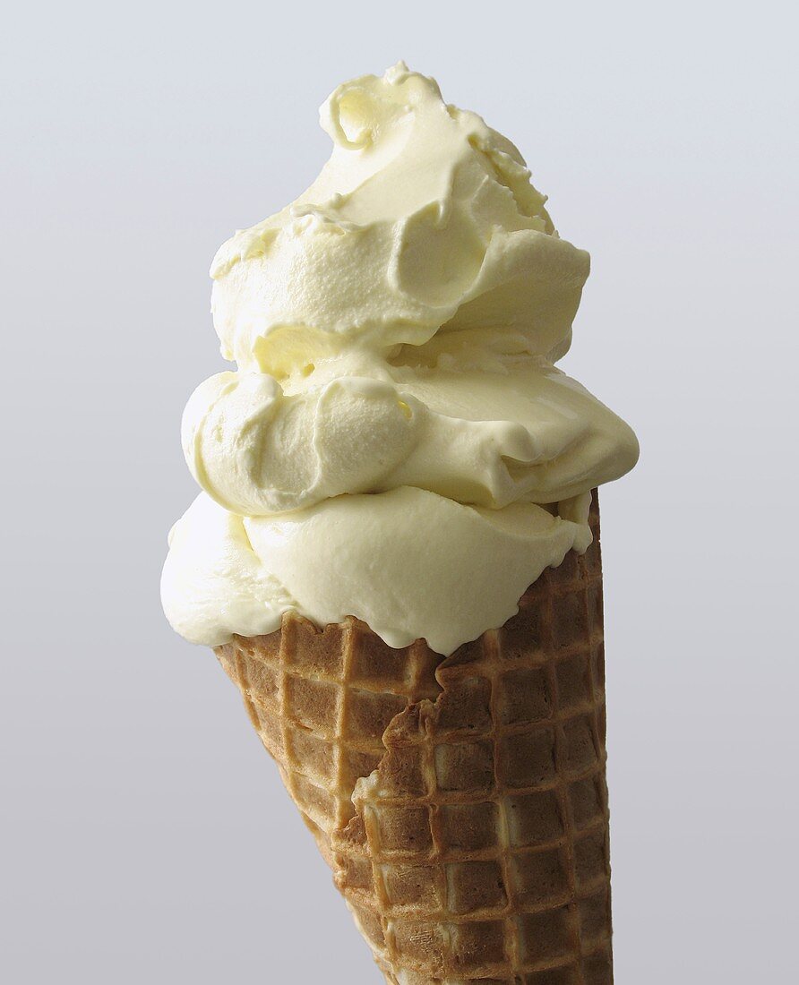 Vanilla ice cream cone