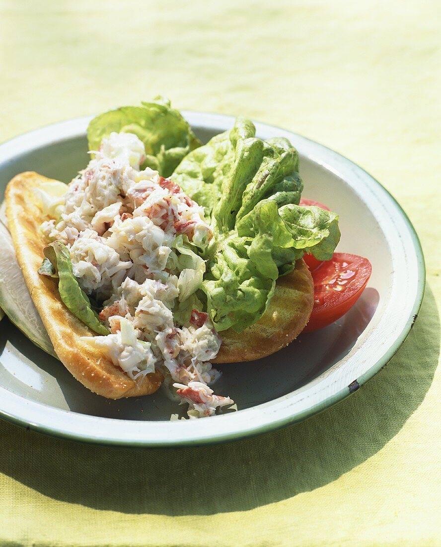 Crabmeat and lettuce sandwich