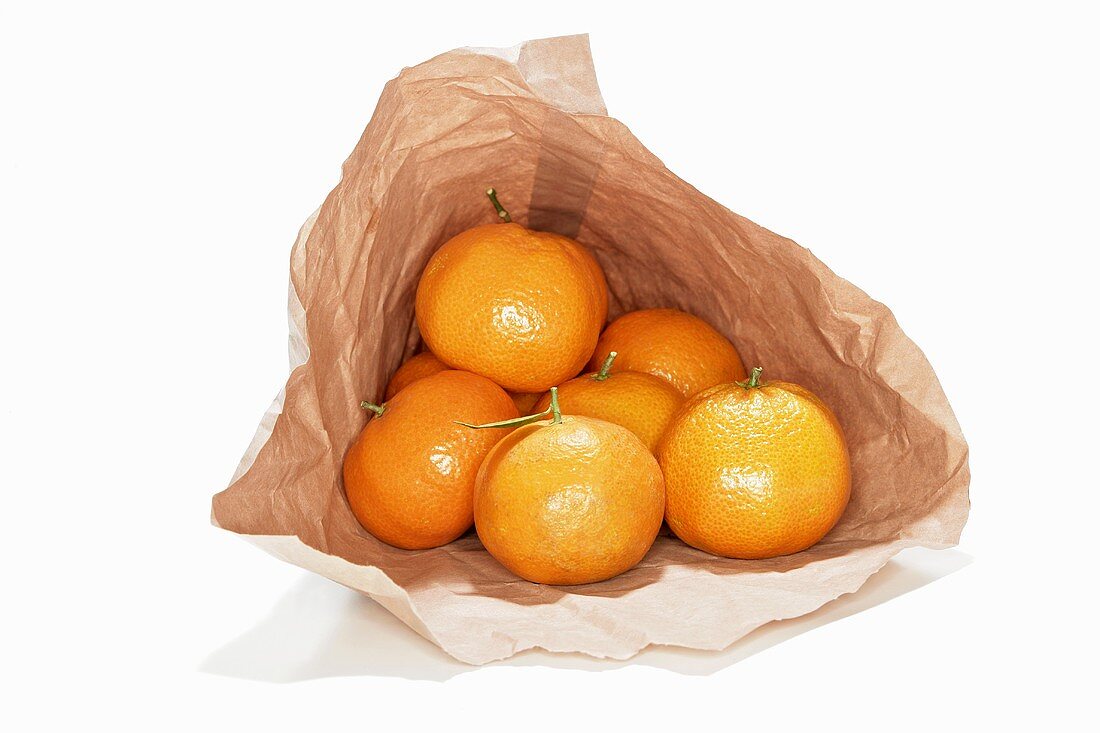 Mandarinen in Papiertüte