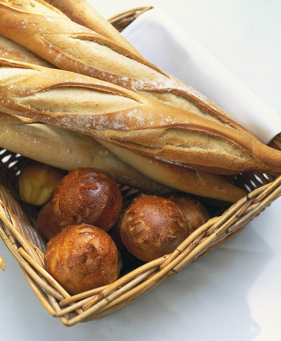 Bread basket with baguette and brioche