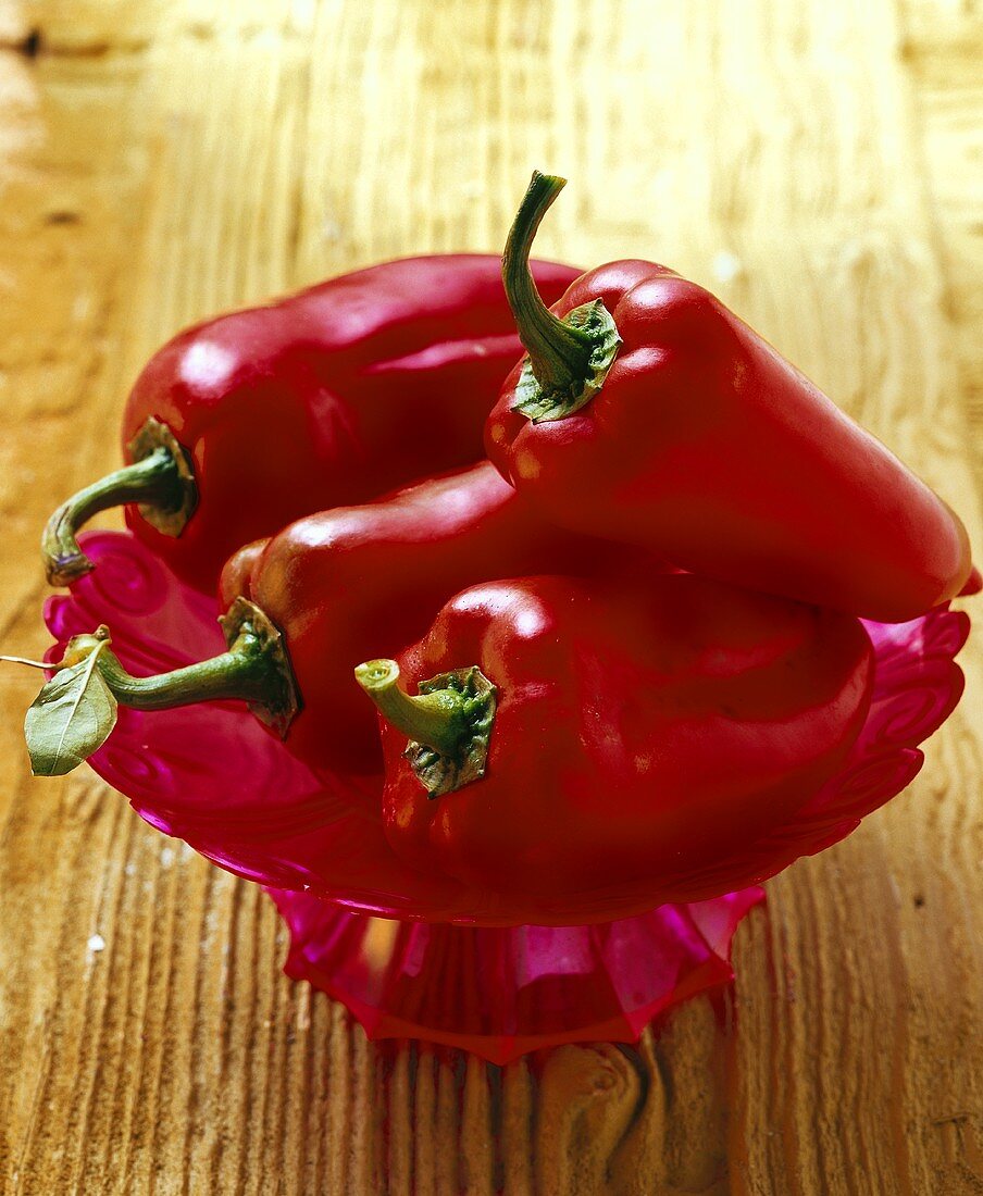 Red pointed peppers 