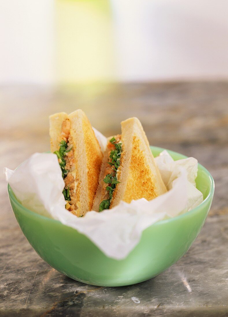 Tramezzini con la rucola (Toastecken mit Rucola, Italien)