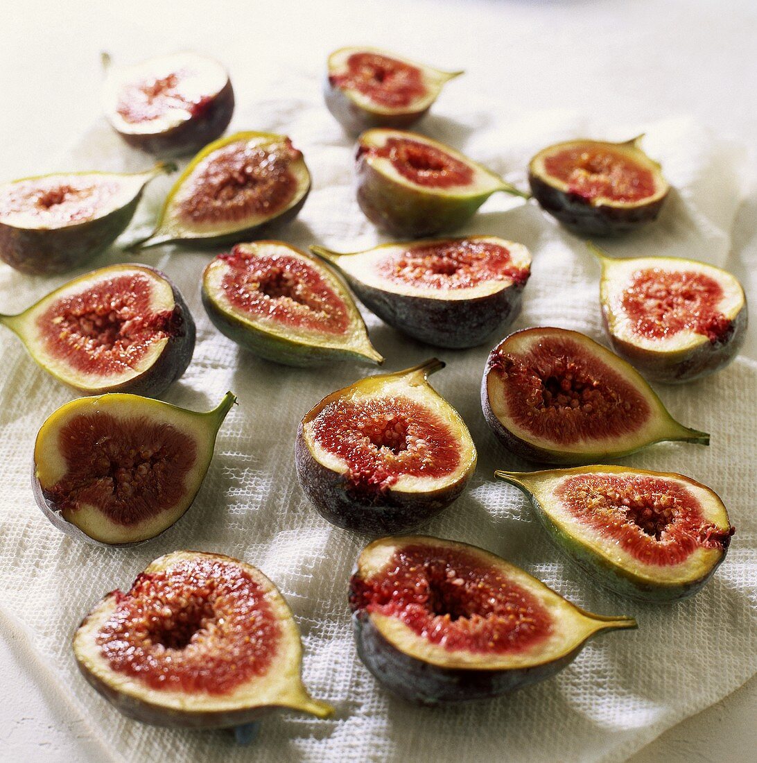 Halved figs