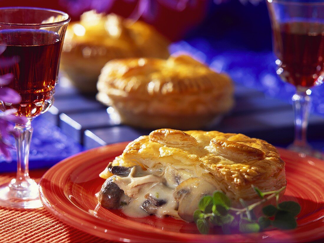 Puff pastry with beef and mushroom filling