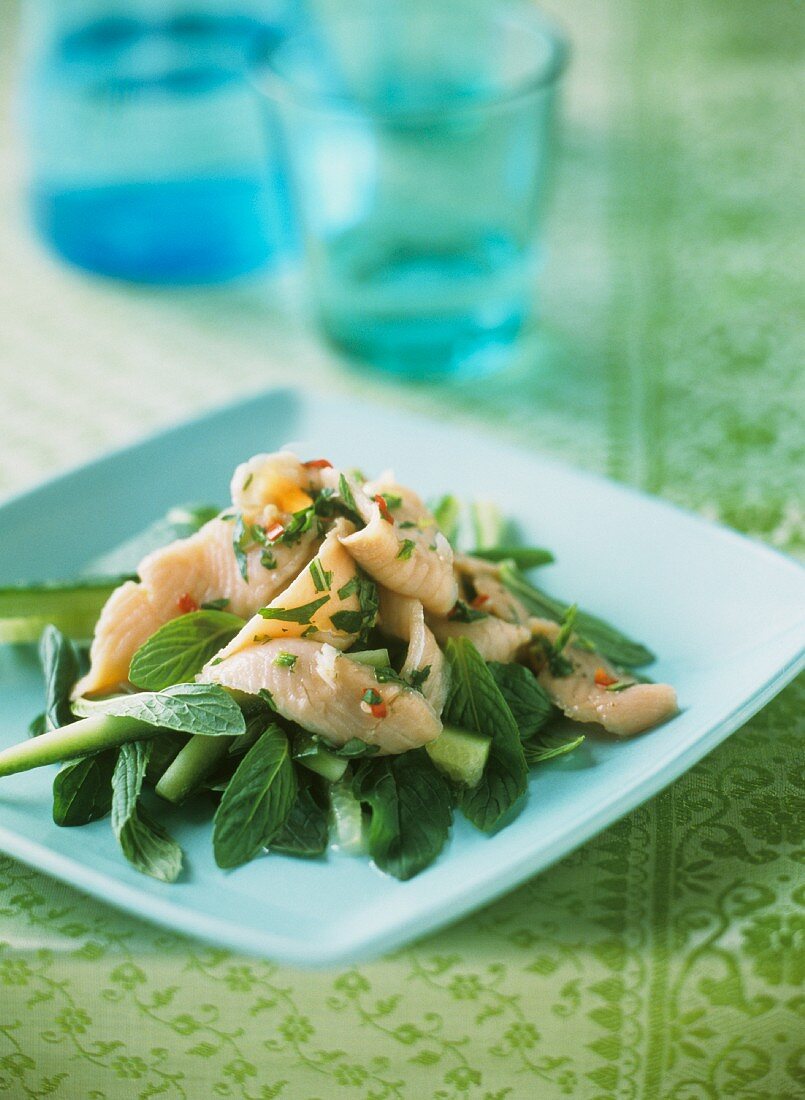 Salmon with mint and cucumber