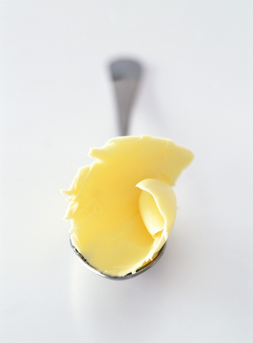 Butter auf Löffel
