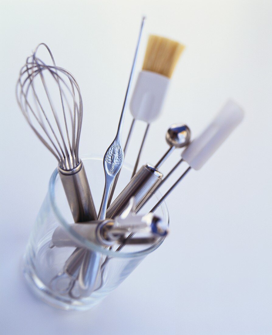 Cooking utensils in glass