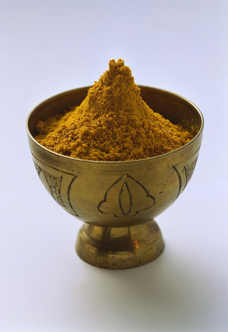 Small bowl of curry powder