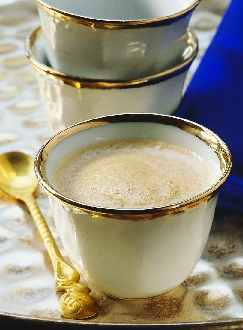 Lebanese kahwa (coffee with cardamom)